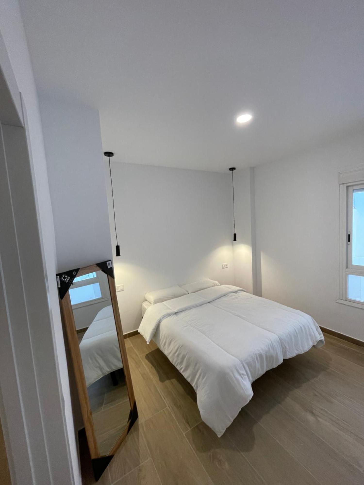 Infinity Apartment Alicante Luaran gambar