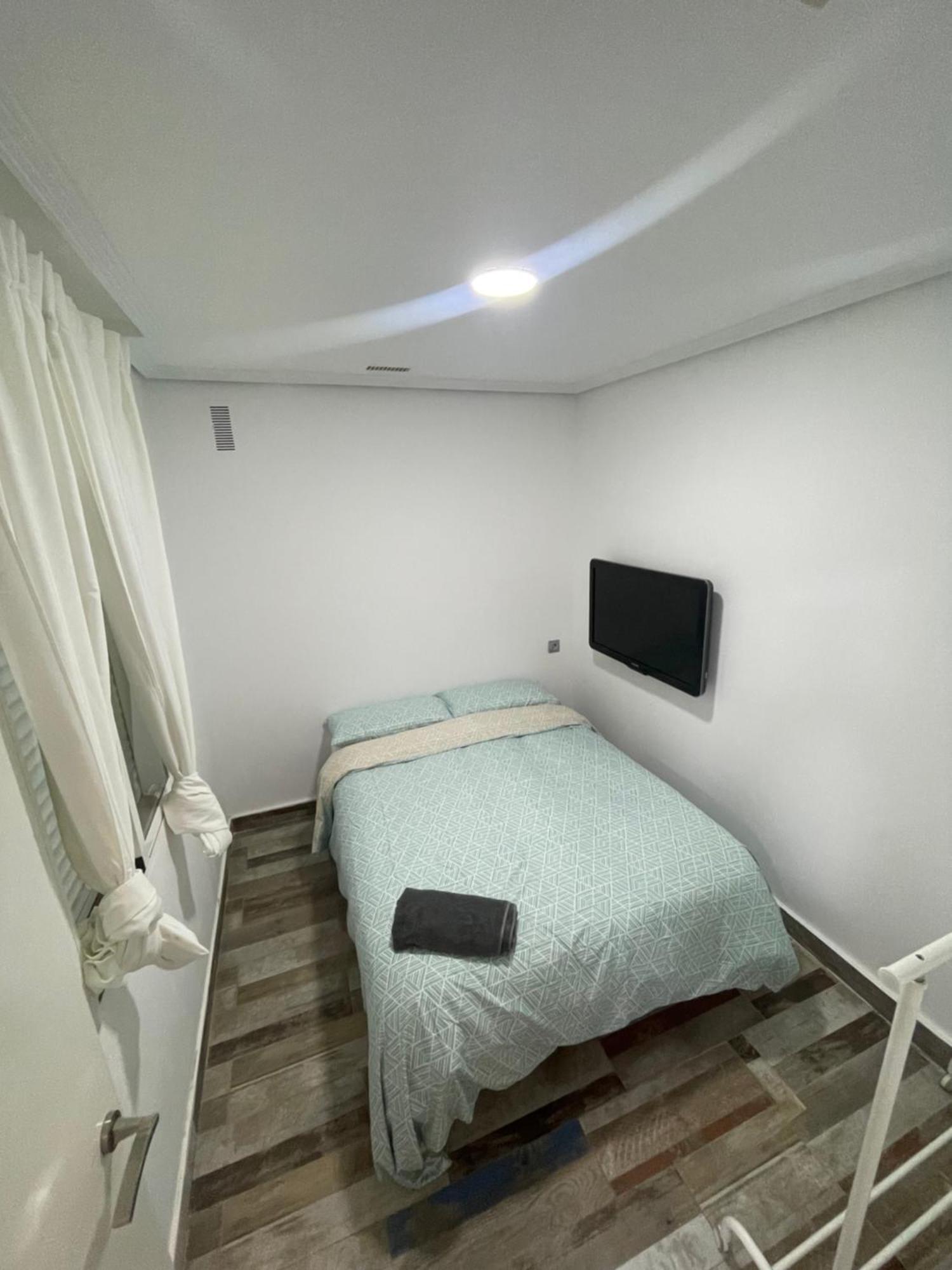 Infinity Apartment Alicante Luaran gambar