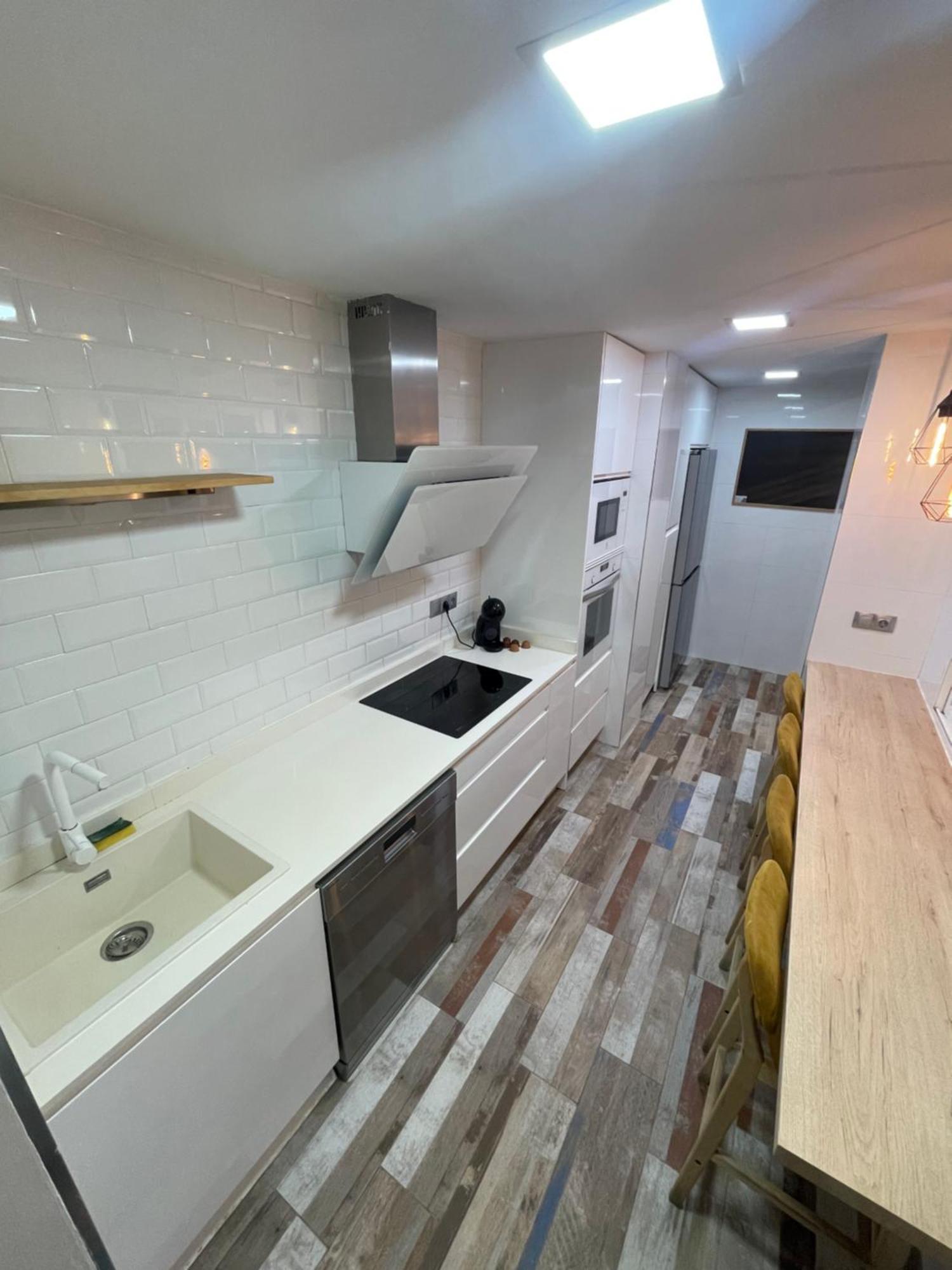 Infinity Apartment Alicante Luaran gambar